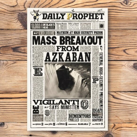 Harry Potter Daily Prophet Newspaper Azkaban Prison‎ Refrigerator Locker Magnet - Picture 1 of 2